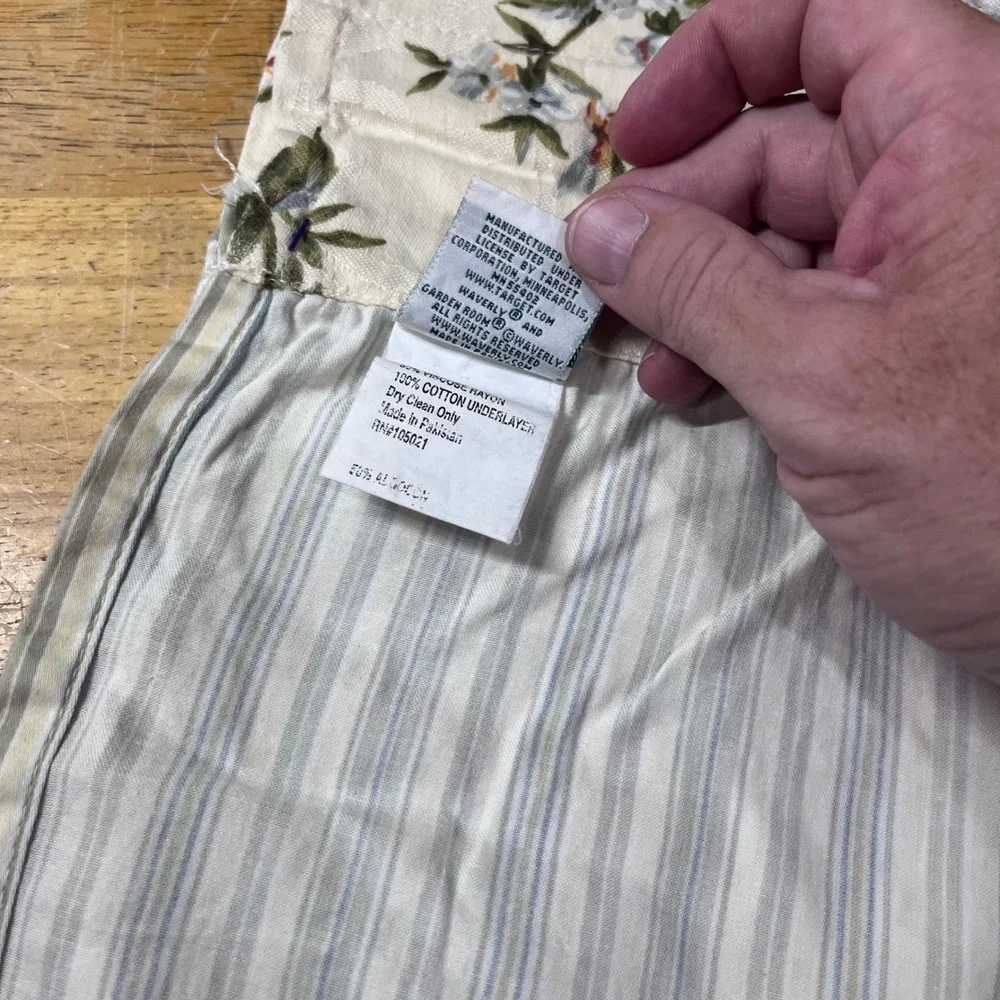 Vtg Waverly Carolina Magnolia Scalloped Valance 70x18 Floral Striped Cream Blue